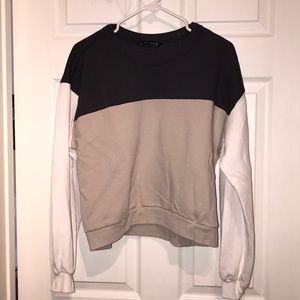 NWOT Abercrombie & Fitch Colorblock Sweatshirt Med